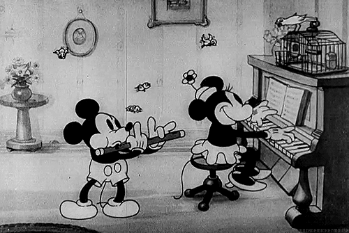 photo source:9-mickey-minnie-mouse-facts-will-make