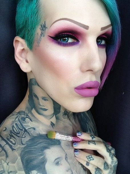 超越性别的自信美人 可柔可刚的鬼才模特儿—jeffree star